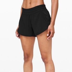 Lululemon Black Tracker Short V 4”